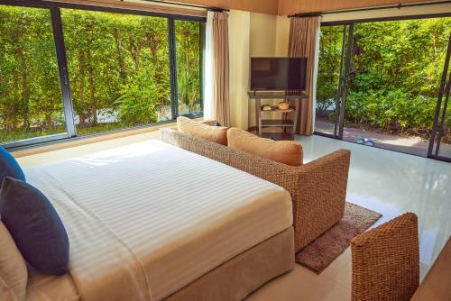 Two-Bedroom Villa with Plunge Pool image 3