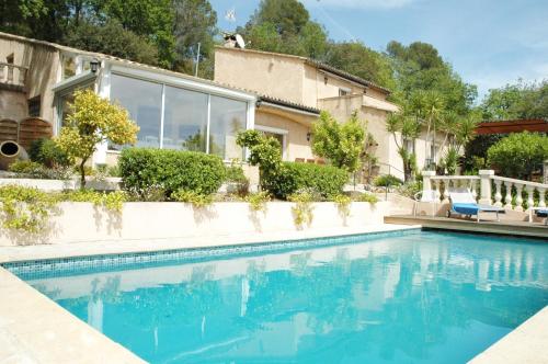 Large holidays villa with heated pool - Location, gîte - Valbonne