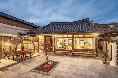 And spring, Jeonju