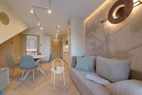 Beżowy Apartament Sun Seasons 24 w Szklarskiej Porębie z Wanną by Noclegi Renters, Шклярска-Поремба (фото 6)