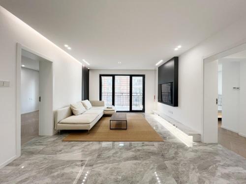 Eastern Hub - Jing'an Temple Branch Art Spacious 3-Bedroom, Sunny House with 2 Balconies, Shanghai (foto 6)