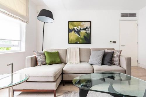 Beautiful 2-Bed Apartment in Central London