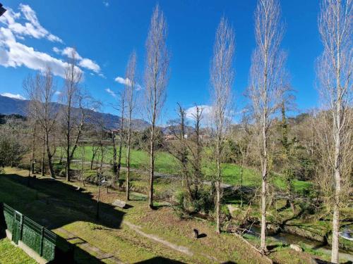 Precioso apartamento con piscina y pista de pádel