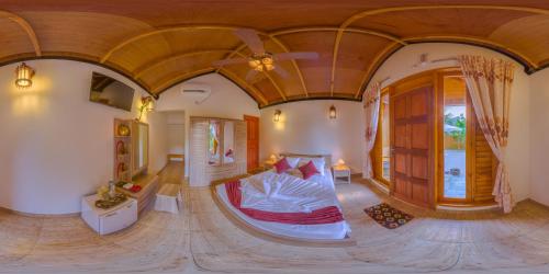 1 queen bed