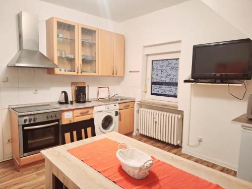 Fremdenzimmer 4.9km von Am Huevel entfernt