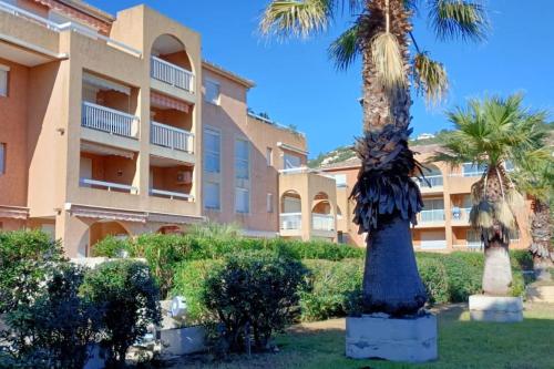 Splendide T3 "Santa Barbara" Piscine clim parking - Location saisonnière - Cavalaire-sur-Mer