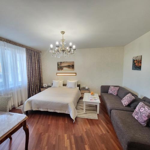 Apartment image 3