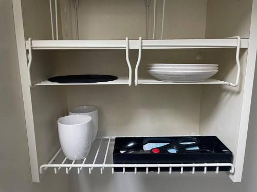 2 JR선 미도스지선 요츠바시선 역 에서 가까운 난바 도보 7분 츠텐가쿠 도보 8분