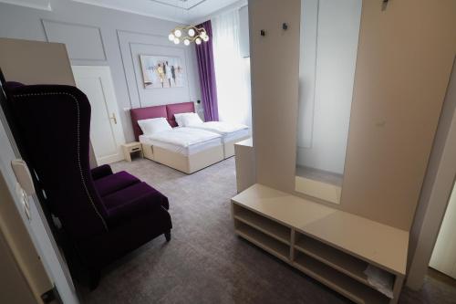 Deluxe Double Room with Shower room in Boutique Hotel Ambiente ****+