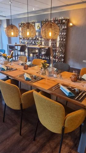 ห้องอาหาร, Hotel & Restaurant 4 Winden in วินฮาเกน