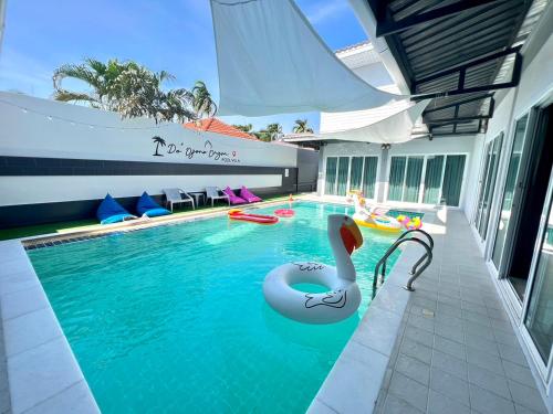 De'ozone ongsa pool villa บางเสร่ สัตหีบ