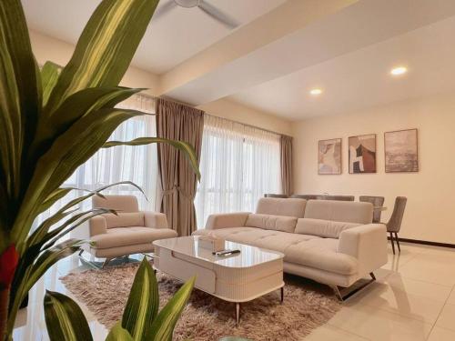 Spacious 6PX 3BR @ Icon City PJ, Near Sunway & Subang Spacious 6PX 3BR @ Icon City PJ, Near Sunway & Subang