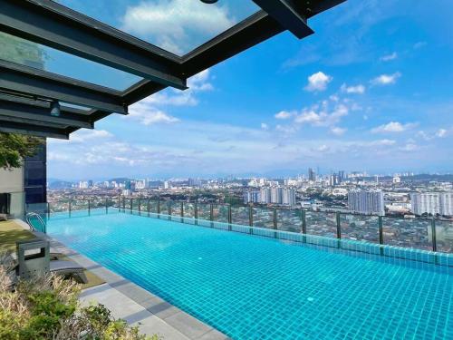 Spacious 6PX 3BR @ Icon City PJ, Near Sunway & Subang Spacious 6PX 3BR @ Icon City PJ, Near Sunway & Subang