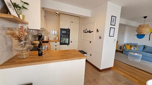 2 bedrooms, 4 beds