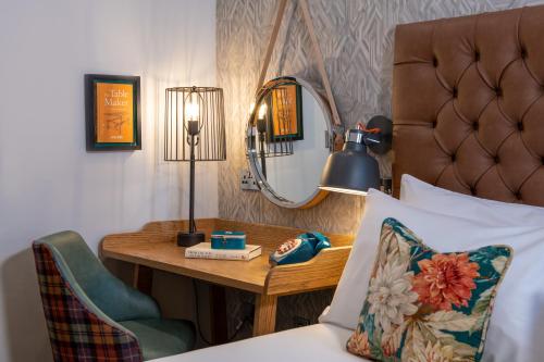 Middletons - image 10