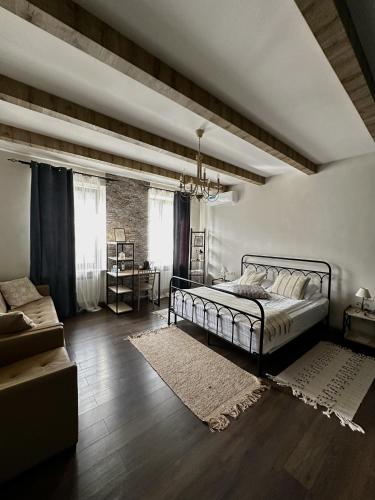 REDROOF Goris Boutique Hotel in Goris