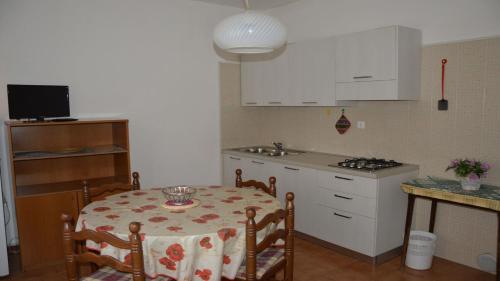 Homely flat close to the beach