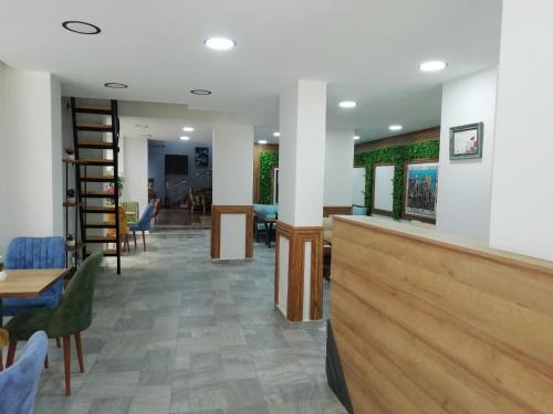 Grand Ece Hotel - image 11