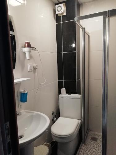 Grand Ece Hotel - image 4