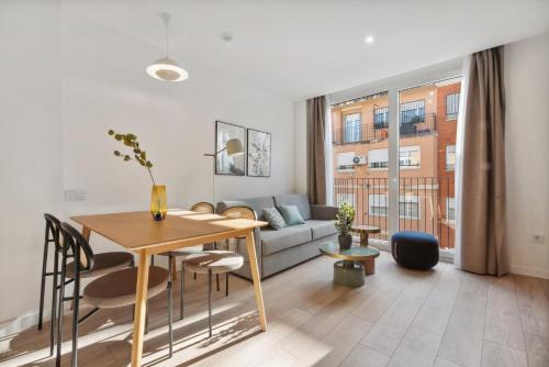 Limehome Valencia Carrer del Pare Palau i Quer, Valencia