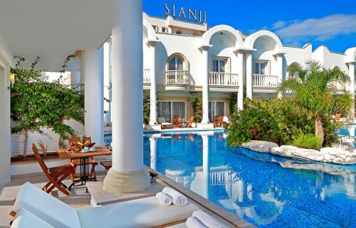 Sianji Well-Being Resort - Accommodation - Turgutreis