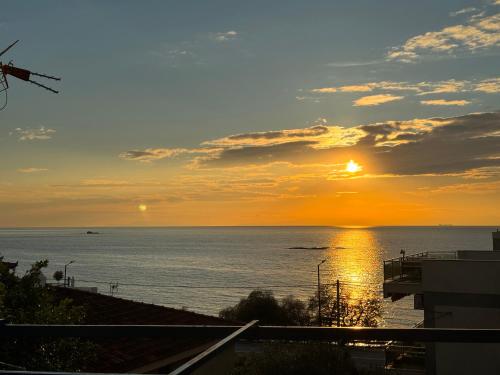 Traditional Seaview Maisonette - Apartment - Saronida