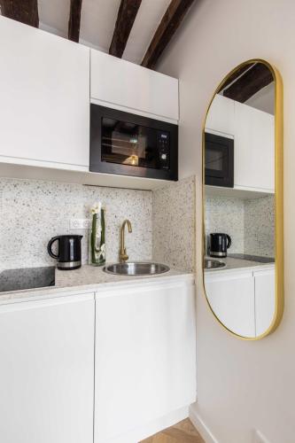 House with terrace - 3BR/8P - Sacré Coeur - image 13