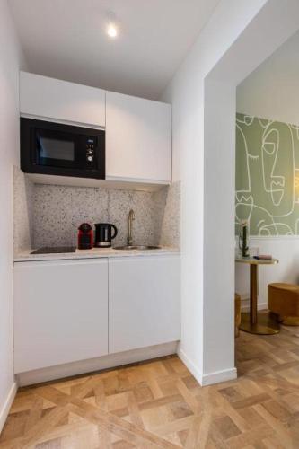 House with terrace - 3BR/8P - Sacré Coeur - image 5