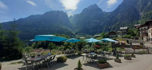 สภาพแวดล้อมโดยรอบ, Les Chemins du Léman (Les Chemins du Leman) in ดิโวน เล บาน