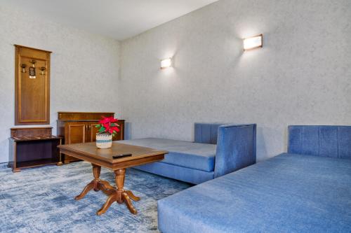 Apartment image 10