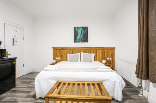 Assaha Hyde Park Apartments - image 8