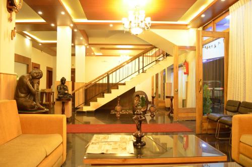 金冠酒店 The Golden Crest Hotel