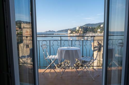 Double Room with Sea View