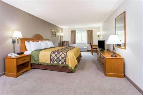 Super 8 by Wyndham Huntington WV - image 6