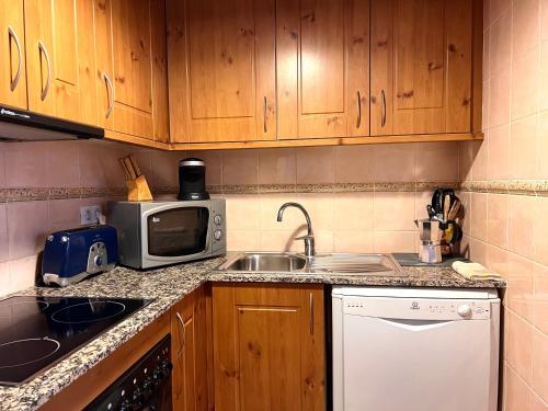Konyha, Apartament de La Coma - L'Amfitriona in Llavorsi