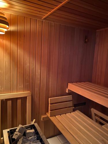 ซาวน่า, Weingut Martinshof in สคเวซัท