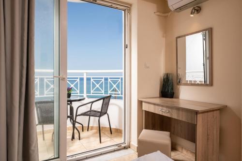 Nefeli Beach - living by the sea - image 5