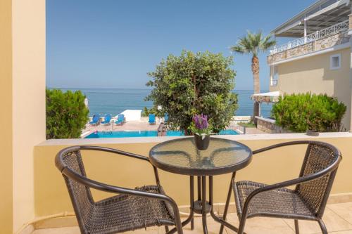 Nefeli Beach - living by the sea - image 9