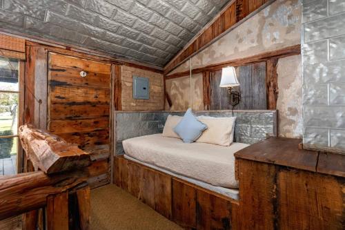 #6 The Root Cellar at Garrison in Gruene in New Braunfels, USA