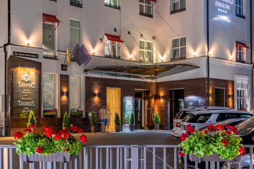 外部景觀, 陶魯斯Spa酒店 (Taurus Hotel & SPA) in 利沃夫