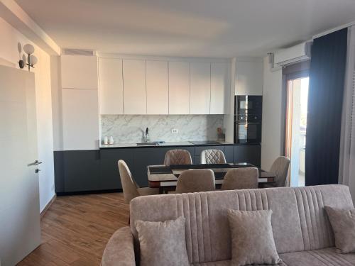 Кухня, Treva Hotel & Apartaments in Призрен