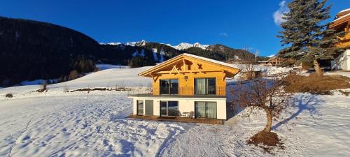 2 bedrooms, 2 beds