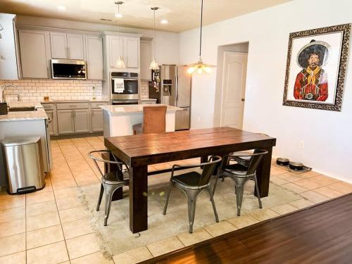 Spacious 3 Bedroom Residential Home in San Antonio, USA