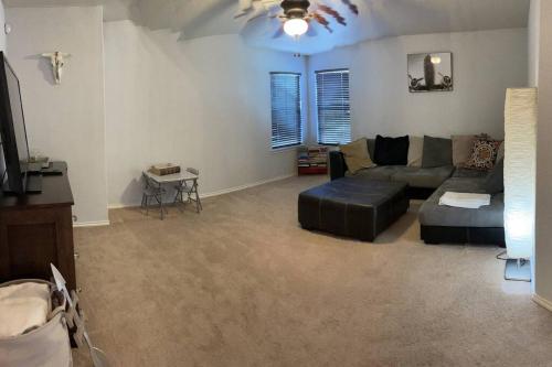 Spacious 3 Bedroom Residential Home in San Antonio, USA