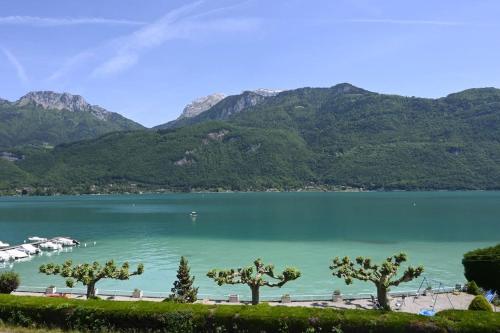 CoconLagon Sérénité au lac d'Annecy