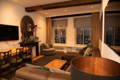 Red light district B & B canal view, Amsterdam