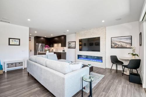 La Costa Luxury Condo - Fully Remodeled in Encinitas, USA