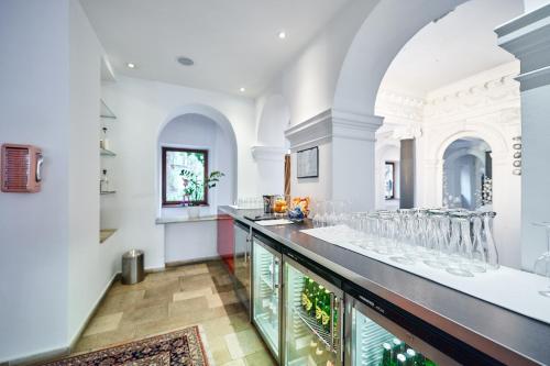 Hotel Kunsthof - image 11