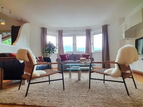 Alpenflair Suite mit Bergblick - inkl Parkplatz #8 in Innsbruck, Österreich