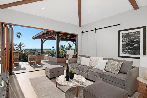 Rooftop Oceanview Patio - 5BR Remodeled Home